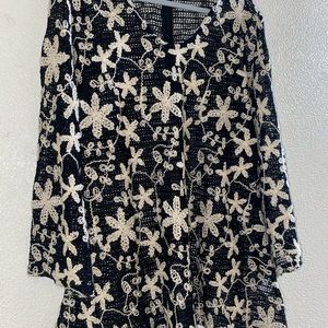 Mechant crochet top. Perfect condition!